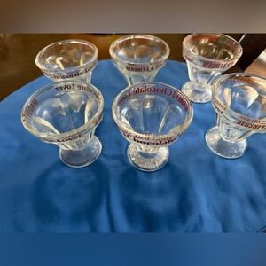 Hershey Clear Glass Dessert Cups Set